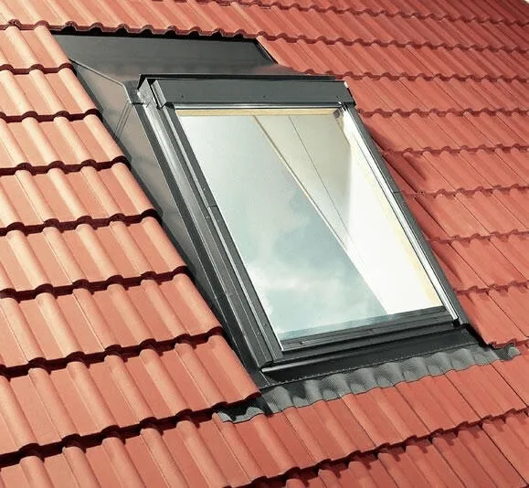 Velux - Lemování EAW 0000 pro F06, pro zvýšení sklonu, profilovaná krytina