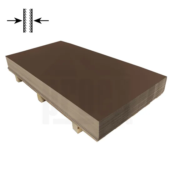 Tabule tmavě hnědá oboustranná RAL 8028 - 0,55x1250x2000mm